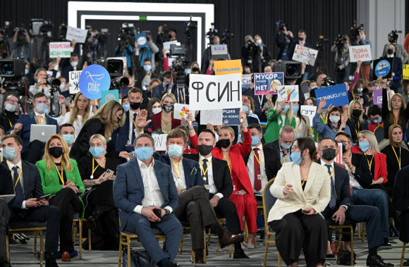 23일(현지시간) 러시아 모스크바 마네즈 전시관에서 열린 블라디미르 푸틴 러시아 대통령의 연례 연말 기자회견에는 국내외 507명의 기자들이 참석했다. 모스크바 타스 연합뉴스
