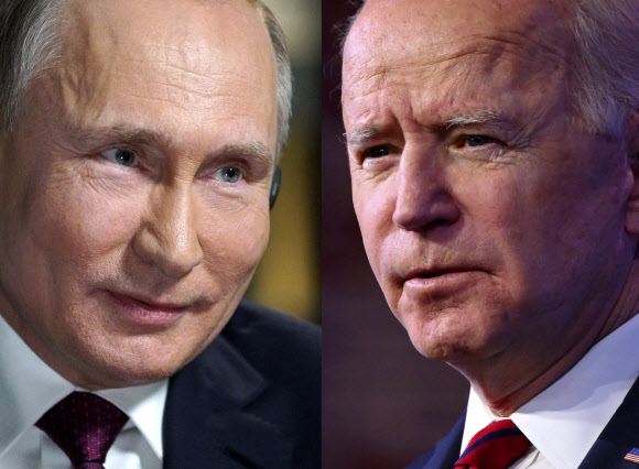 블라디미르 푸틴(왼쪽) 러시아 대통령과 조 바이든 미국 대통령.  AFP 연합뉴스