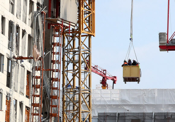 타워크레인 해체 앞서 안전진단