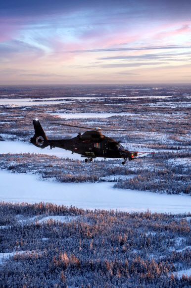방위사업청이 국내 개발 중인 소형 무장헬기(LAH·Light Armed Helicopter)의 국외 저온시험을 성공적으로 수행했다고 18일 밝혔다. 사진은 소형 무장헬기. 2022.2.18 방위사업청 제공