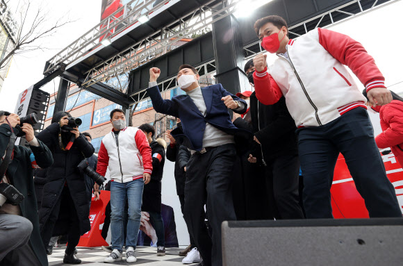 경남 양산 찾은 윤석열