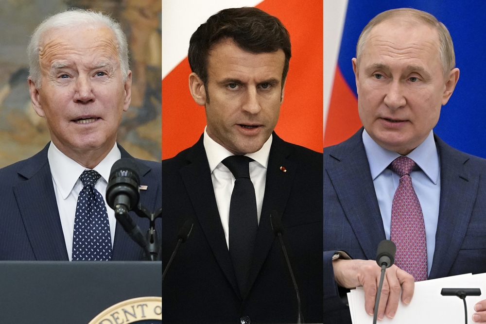 조 바이든 미국 대통령(왼쪽), 에마뉘엘 마크롱 프랑스 대통령(가운데), 블라디미르 푸틴 러시아 대통령(오른쪽). AP 연합뉴스.