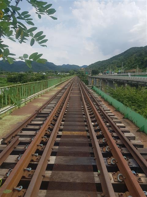 한탄강 철교 전경. 연천군 제공