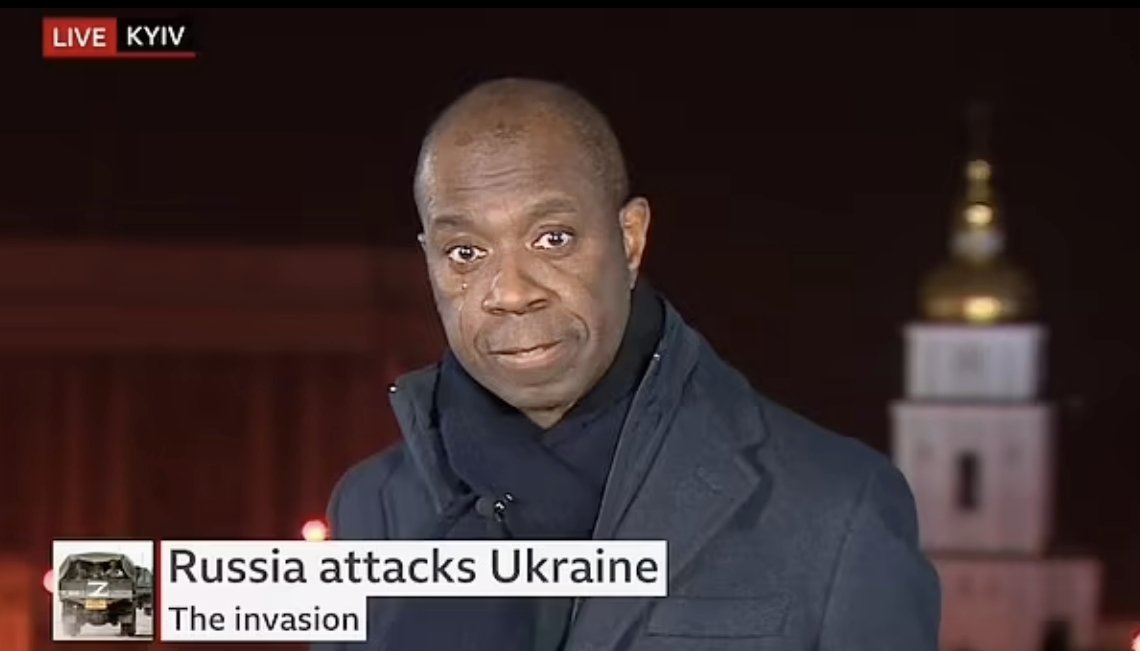 우크라이나 수도 키예프의 상황을 실시간으로 전하던 중 눈물을 흘린 영국 BBC 마이리 기자