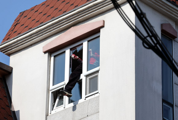‘다이너마이트 폭파’ 협박 파독광부…2시간 만에 검거