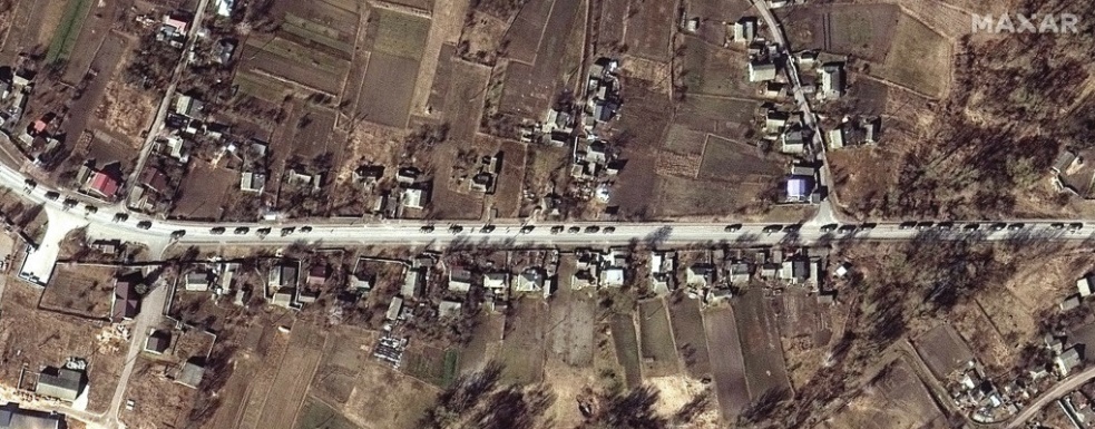 키이우로 향하는 러시아군 차량행렬