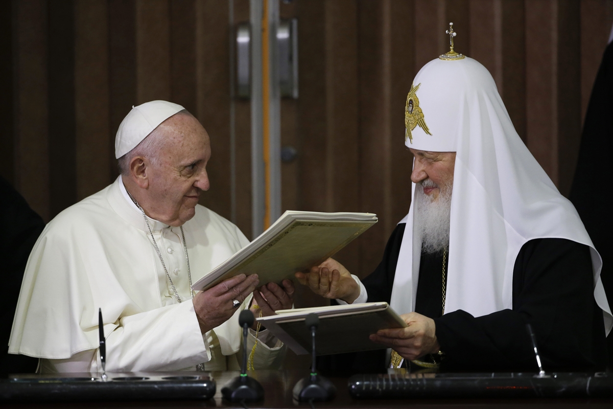 프란치스코 교황과 러시아정교회 키릴 대주교 