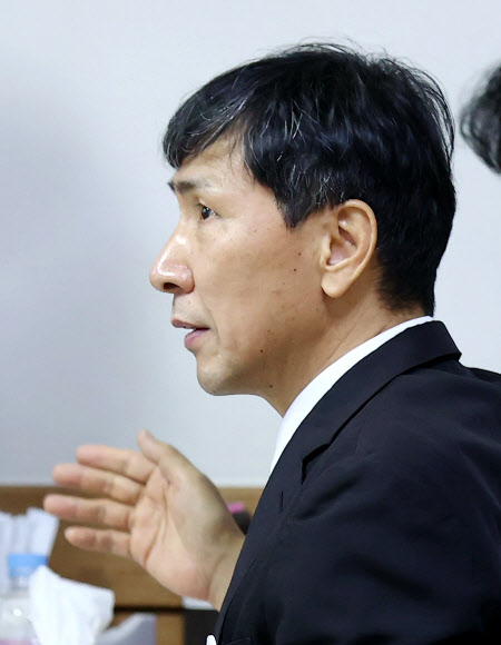 형집행정지로 일시 석방된 안희정