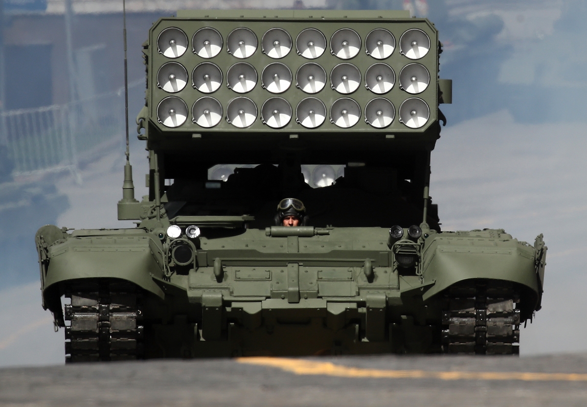 러시아군이 보유한 열압무기 ‘TOS-1A’