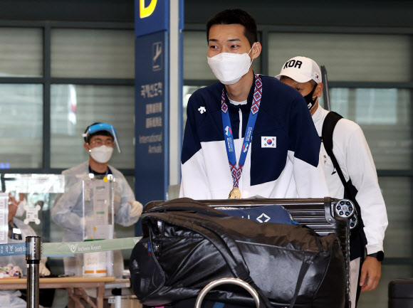 우상혁, 금의환향