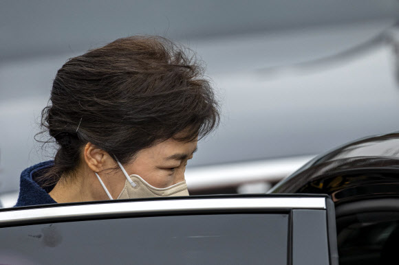 퇴원하는 박근혜 전 대통령
