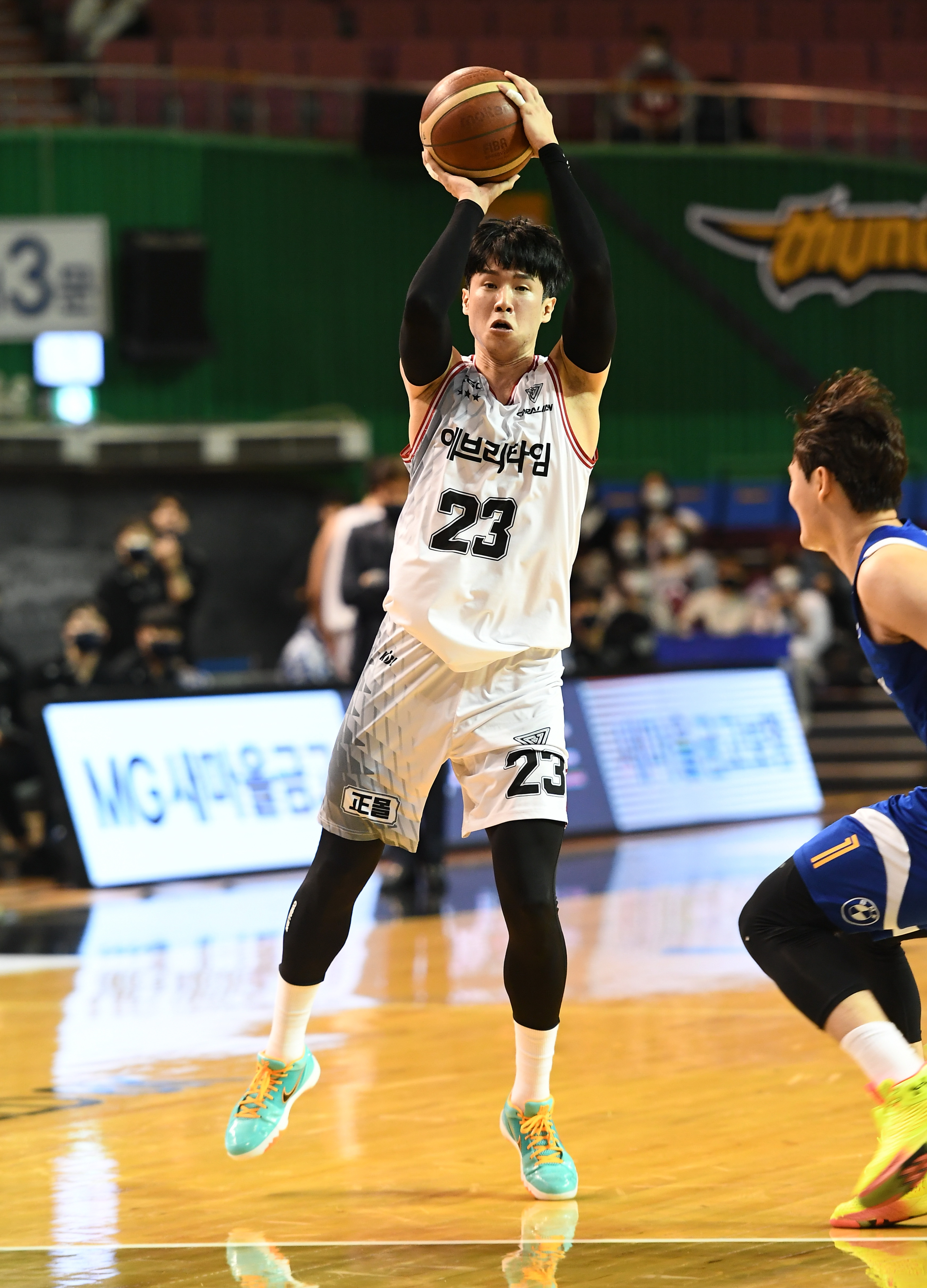 KBL 제공