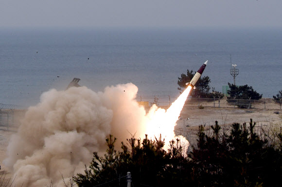 합참, 北 도발에 지대지미사일 대응 발사