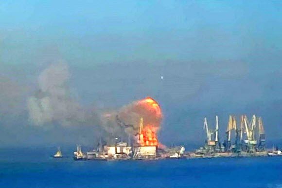 불타는 러시아 군함들