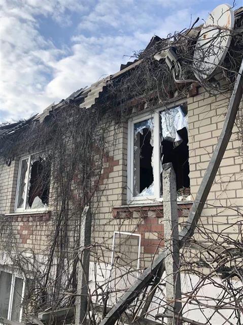 ‘처참하게 박살난 집’