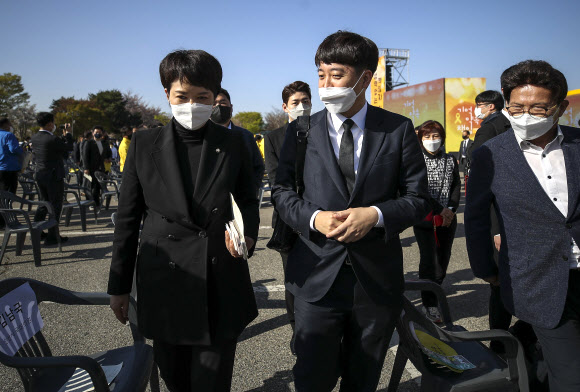 대화하는 이준석-김은혜