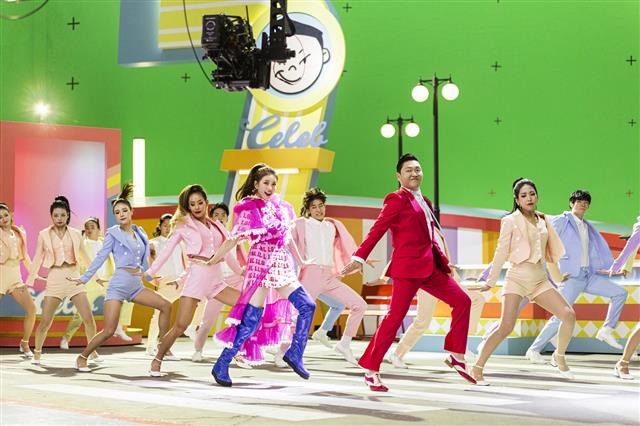 최근 컴백을 예고한 싸이.<br>피네이션 제공