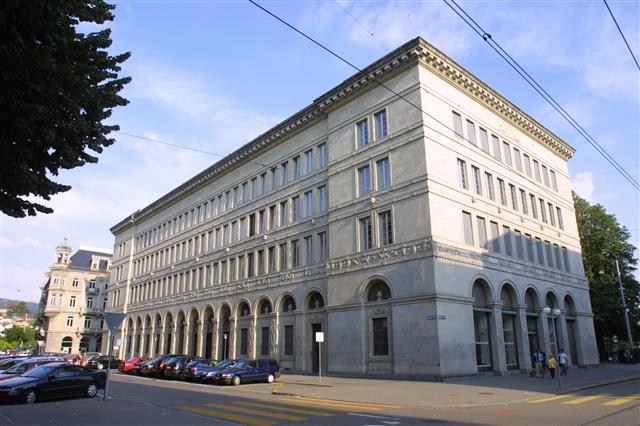 금융 중심지 취리히에 있는 스위스중앙은행 본점. 스위스중앙은행