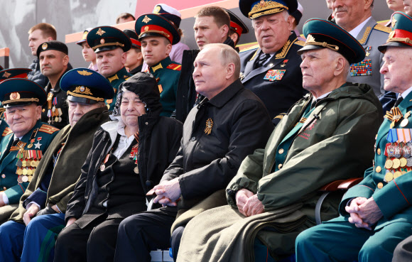 열병식 참석한 푸틴