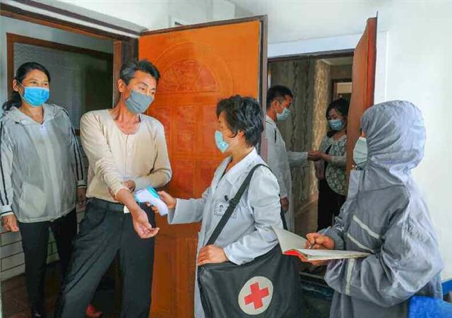 北 코로나19 대응 ‘자원봉사자’… 가정방문도 진행