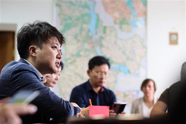 우크라이나 부차 둘러본 이준석 국민의힘 대표