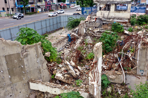 상흔 간직한 참사 현장