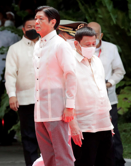 필리핀 대통령에 취임하는 페르디난드 ‘봉봉’ 마르코스