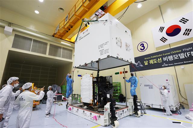 한국 첫 달 궤도선 ‘다누리’ 발사 위해 미국으로
