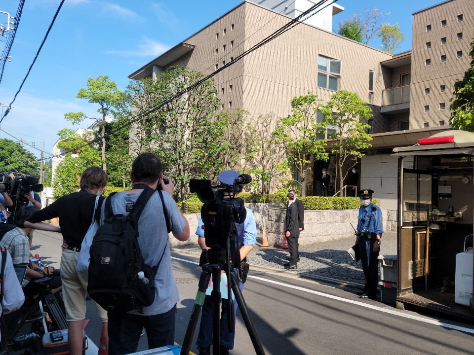 아베 신조 전 일본 총리 자택 앞