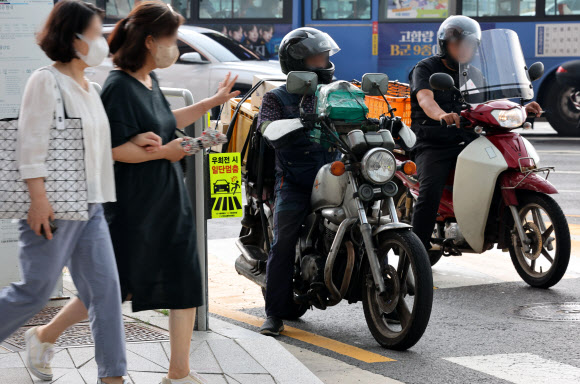 우회전 시 꼭 ‘일시 정지’