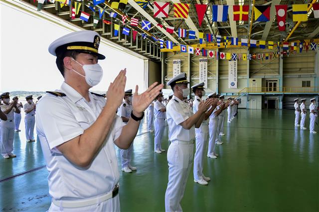 해군항공사령부 창설을 축하합니다