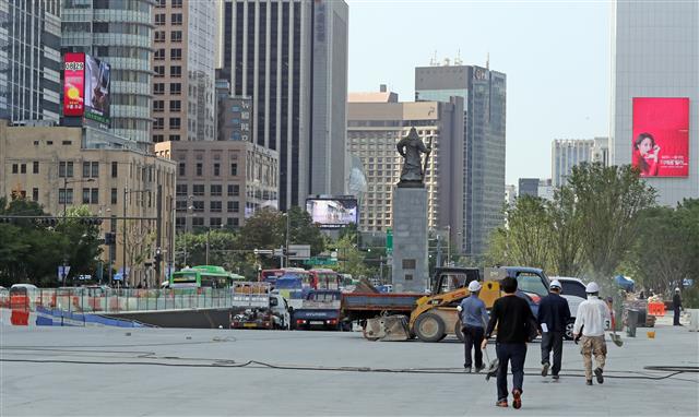 광화문광장 내달 8일 개장