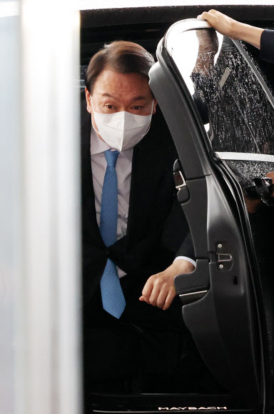 업무 복귀하는 윤석열 대통령