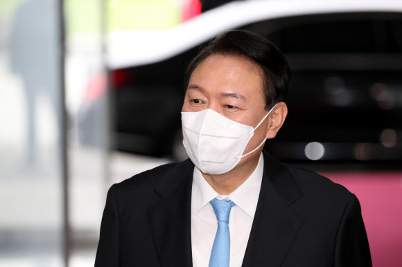 업무 복귀하는 윤석열 대통령