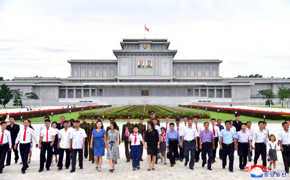 북한, ‘선군절’ 62주년 경축