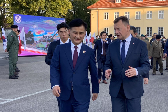 K2전차·K-9자주포 폴란드 수출 계약 체결