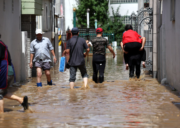 ‘불편한 어르신을 위해’