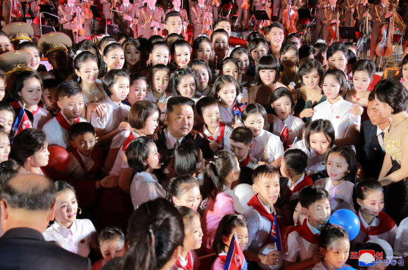 정권수립 74주년 경축행사에 참석한 북한 김정은