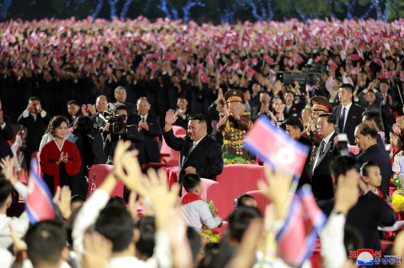 정권수립 74주년 경축행사에 참석한 북한 김정은