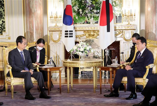 한 총리, 기시다 日 총리와 면담