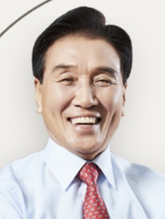 김지완 BNK금융지주 회장. BNK금융 홈페이지 캡처