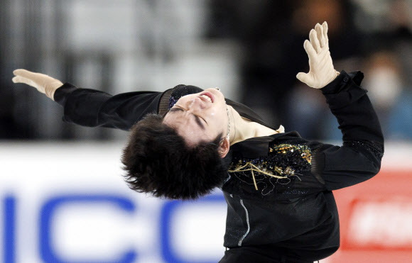 Junhwan Cha of Korea competes in the Men‘s Short program during the Figure Skating Grand Prix America 2022 in Norwood, Massachusetts, USA, 21 October 2022.  EPA 연합뉴스