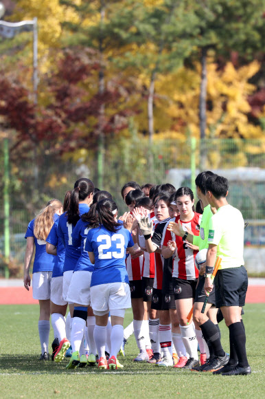 정기 연고전 사상 첫 여자축구