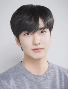 배우 이지한(24)씨