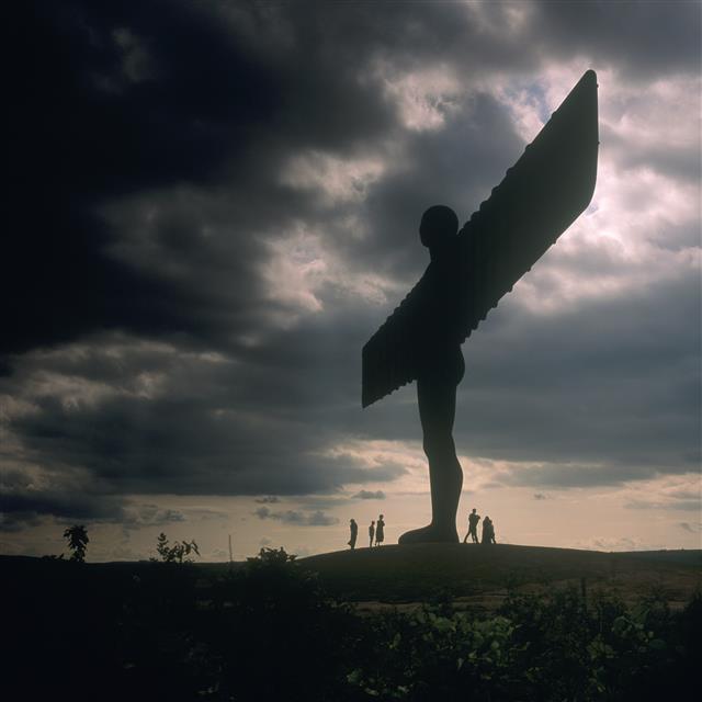 ‘북방의 천사’(1998). 쇠퇴한 도시를 재생한 공공미술로 평가받는다.  영국 게이츠헤드 시의회 제공