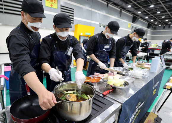 ‘군인 요리왕은 누가 될까?’