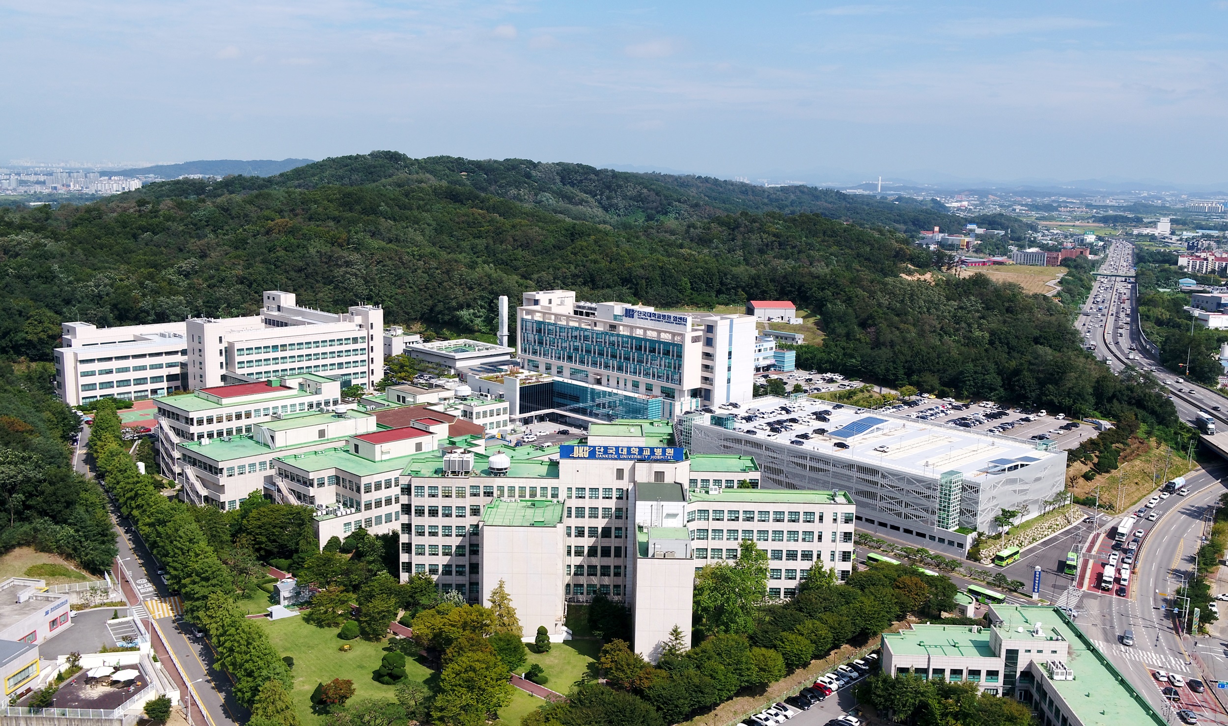 충남 천안의 단국대병원 전경.