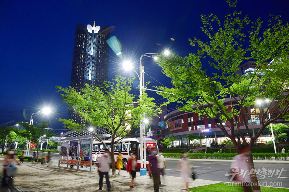 북한 평양 송화거리