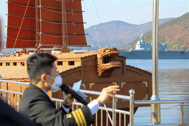 취재진에 공개된 거북선 용두