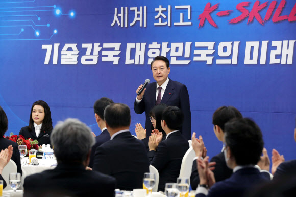 발언하는 윤석열 대통령